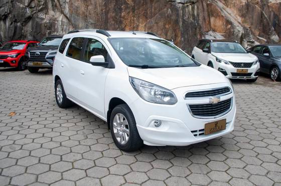 CHEVROLET SPIN 1.8 LTZ 8V FLEX 4P MANUAL CHEVROLET SPIN 1.8 LTZ 8V FLEX 4P MANUAL